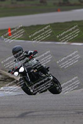 media/Nov-30-2025-TrackDaz (Sun) [[d8b22663df]]/B Group/Session 3 (Off Ramp)/